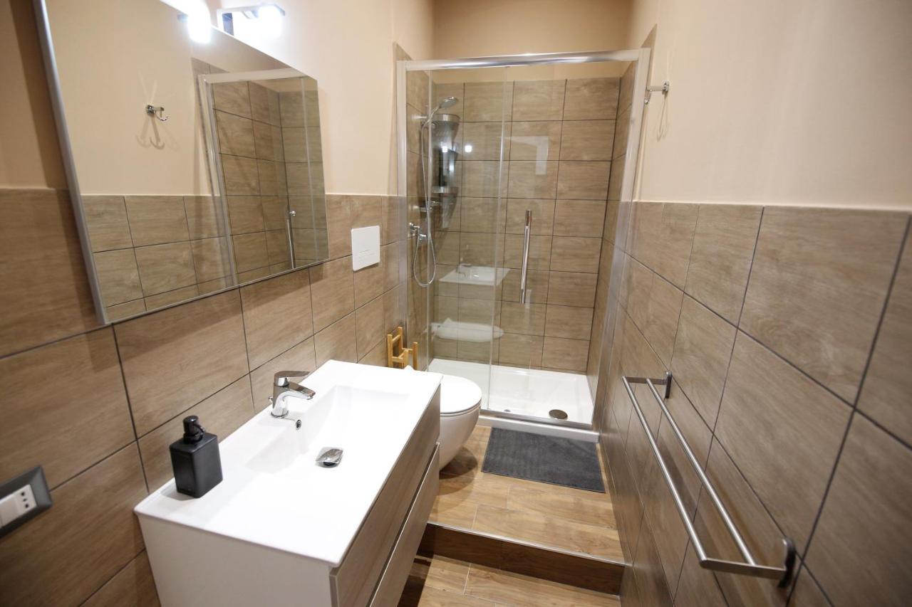 Center Apartment Катания Экстерьер фото